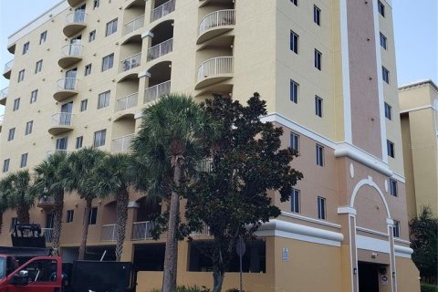 Condo in Orlando, Florida, 3 bedrooms  № 1885189 - photo 2