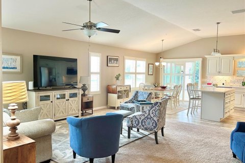 Villa ou maison à louer à Lady Lake, Floride: 3 chambres, 140.84 m2 № 2436950 - photo 6