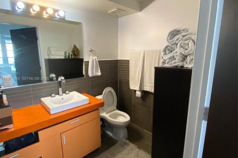 Copropriété à vendre à Miami Beach, Floride: 1 chambre, 55.37 m2 № 2033887 - photo 15