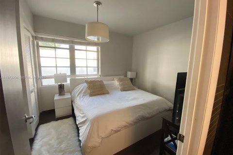 Copropriété à vendre à Miami Beach, Floride: 1 chambre, 55.37 m2 № 2033887 - photo 13