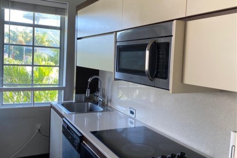 Copropriété à vendre à Miami Beach, Floride: 1 chambre, 55.37 m2 № 2033887 - photo 5