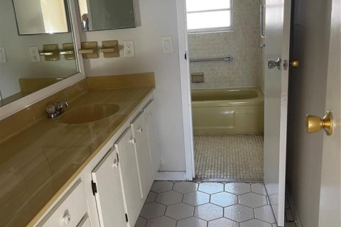 Studio in the Condo in Margate, Florida  № 2154700 - photo 5