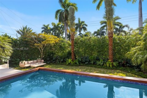 Casa en venta en Miami Beach, Florida, 4 dormitorios, 336.58 m2 № 2058585 - foto 16