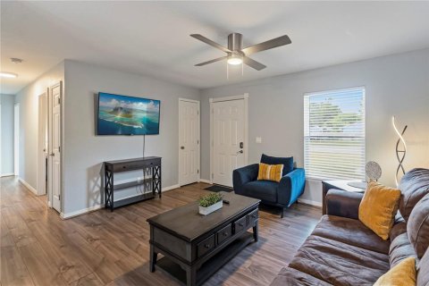 Villa ou maison à vendre à Ocala, Floride: 3 chambres, 91.79 m2 № 2198925 - photo 5