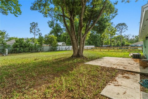 Villa ou maison à vendre à Ocala, Floride: 3 chambres, 91.79 m2 № 2198925 - photo 17