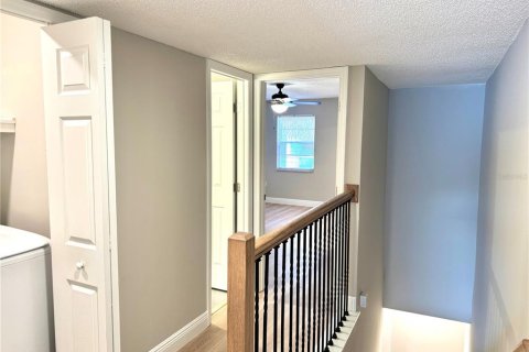 Condo in Orlando, Florida, 2 bedrooms  № 1820611 - photo 21