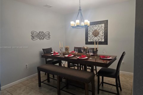 Adosado en venta en Homestead, Florida, 4 dormitorios, 180.79 m2 № 2058864 - foto 14