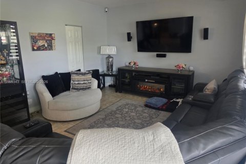 Adosado en venta en Homestead, Florida, 4 dormitorios, 180.79 m2 № 2058864 - foto 24