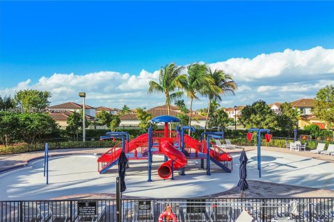 Adosado en venta en Homestead, Florida, 4 dormitorios, 180.79 m2 № 2058864 - foto 7