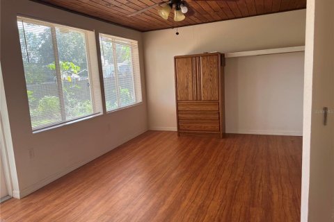 House in Sanford, Florida 4 bedrooms, 184.5 sq.m. № 1846711 - photo 25