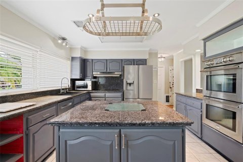 Villa ou maison à vendre à Valrico, Floride: 3 chambres, 228.08 m2 № 1918942 - photo 3
