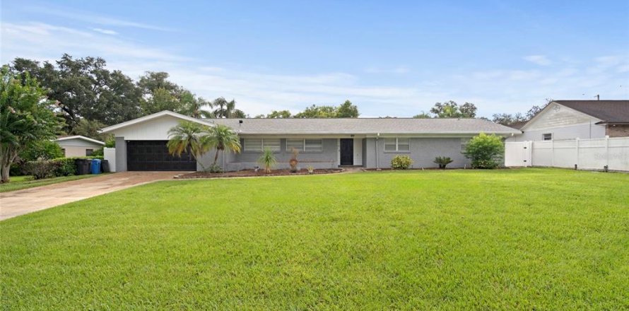 Casa en Valrico, Florida 3 dormitorios, 228.08 m2 № 1918942