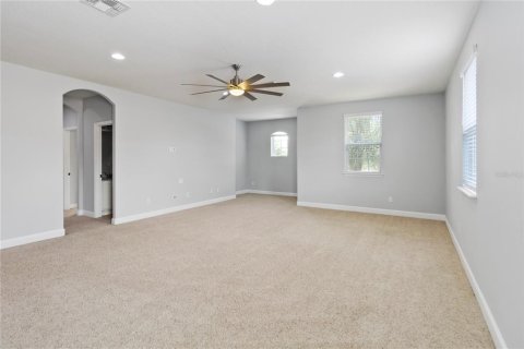 House in Orlando, Florida 4 bedrooms, 378.3 sq.m. № 1801468 - photo 26