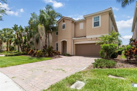 House in Orlando, Florida 4 bedrooms, 378.3 sq.m. № 1801468 - photo 4