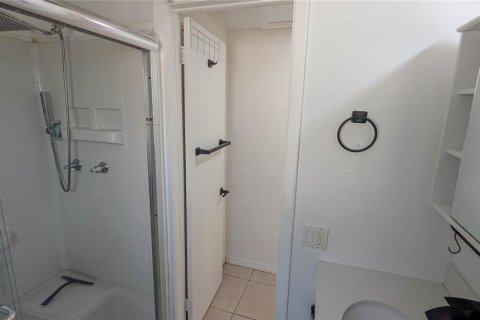 Купить коммерческую недвижимость в Ларго, Флорида 4 спальни, 147.9м2, № 2132398 - фото 12