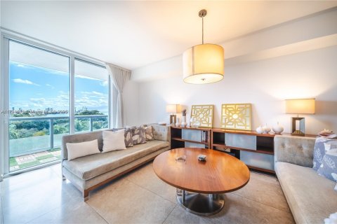 Condominio en venta en Miami, Florida, 2 dormitorios, 88.44 m2 № 1696040 - foto 3