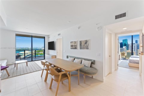 Condominio en venta en Miami, Florida, 3 dormitorios, 114.27 m2 № 1888747 - foto 15