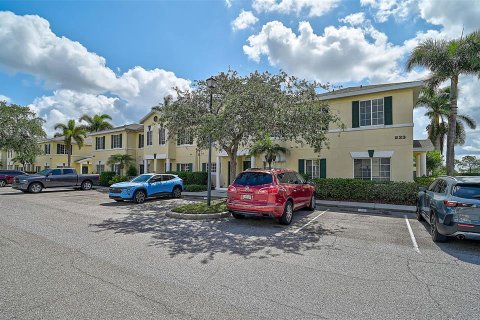 Condo in Bradenton, Florida, 3 bedrooms  № 1725532 - photo 9