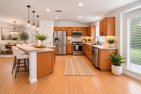 Casa en venta en Brandon, Florida, 3 dormitorios, 173.91 m2 № 2112936 - foto 17
