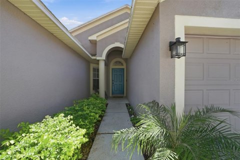 Casa en venta en Brandon, Florida, 3 dormitorios, 173.91 m2 № 2112936 - foto 3