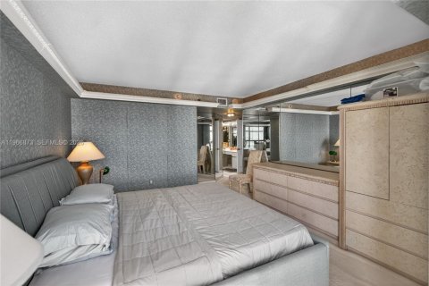 Condominio en venta en Miami Beach, Florida, 2 dormitorios, 121.7 m2 № 2028539 - foto 20