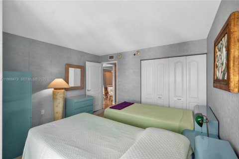 Condominio en venta en Miami Beach, Florida, 2 dormitorios, 121.7 m2 № 2028539 - foto 28