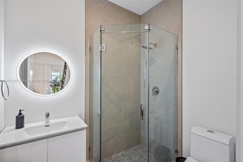Townhouse in Pompano Beach, Florida 3 bedrooms, 176.7 sq.m. № 1858505 - photo 7