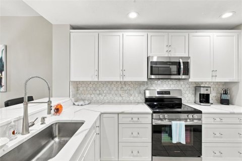 Copropriété à vendre à Placida, Floride: 3 chambres, 135.27 m2 № 2406241 - photo 14