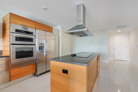 Condo in Aventura, Florida, 2 bedrooms  № 2015204 - photo 6