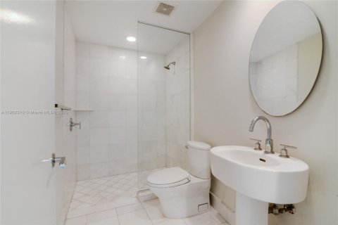 Condo in Aventura, Florida, 2 bedrooms  № 2015204 - photo 5