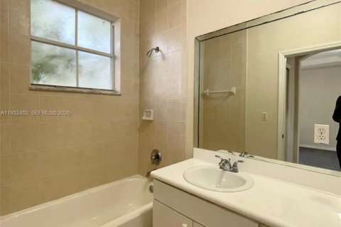 Condominio en alquiler en Homestead, Florida, 3 dormitorios, 143.07 m2 № 1990702 - foto 18