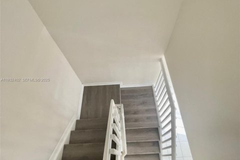 Condominio en alquiler en Homestead, Florida, 3 dormitorios, 143.07 m2 № 1990702 - foto 26