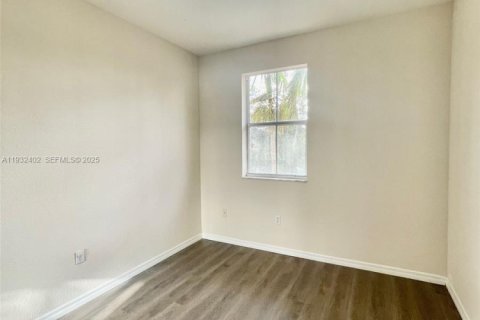 Condominio en alquiler en Homestead, Florida, 3 dormitorios, 143.07 m2 № 1990702 - foto 24