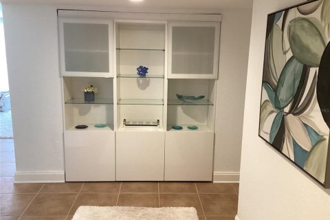 Condominio en alquiler en Clearwater, Florida, 2 dormitorios, 120.59 m2 № 1812796 - foto 3