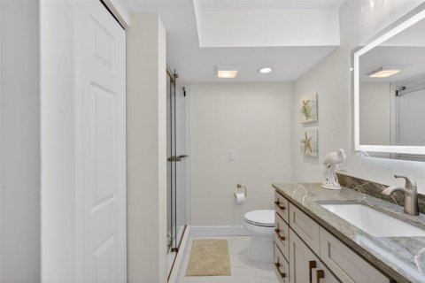 Villa ou maison à vendre à Saint Petersburg, Floride: 2 chambres, 130.06 m2 № 2401127 - photo 28