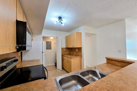 Condominio en alquiler en Davie, Florida, 3 dormitorios, 122.07 m2 № 2009328 - foto 6