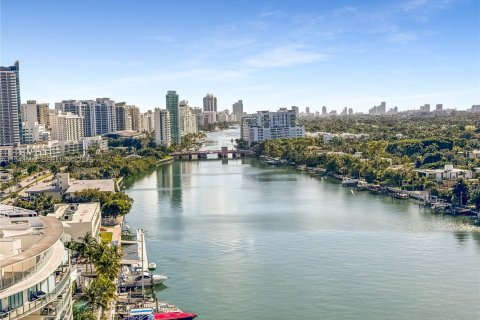 Condominio en venta en Miami Beach, Florida, 3 dormitorios, 121.14 m2 № 2000713 - foto 4