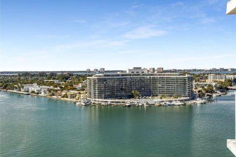 Condominio en venta en Miami Beach, Florida, 3 dormitorios, 121.14 m2 № 2000713 - foto 10