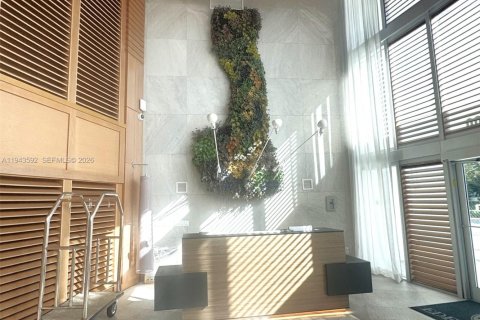 Condominio en venta en Miami Beach, Florida, 3 dormitorios, 121.14 m2 № 2000713 - foto 25