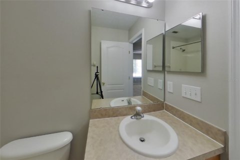 House in Winter Garden, Florida 4 bedrooms, 149.2 sq.m. № 2220093 - photo 13