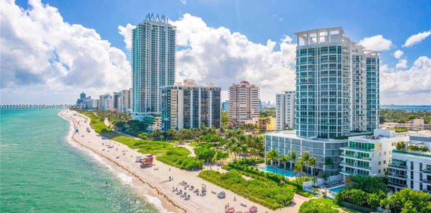 Condo à Miami Beach, Floride, 2 chambres № 1467475