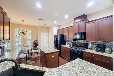 House in Groveland, Florida 2 bedrooms, 149.76 sq.m. № 2156971 - photo 24