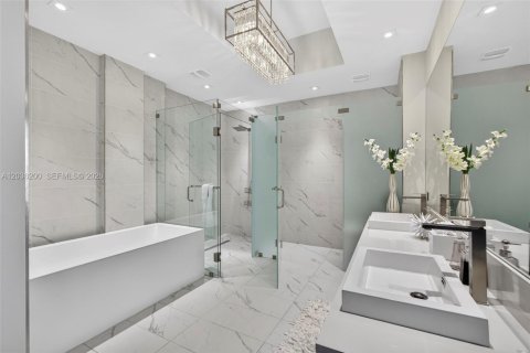 Copropriété à vendre à Riviera Beach, Floride: 2 chambres, 136.75 m2 № 2326740 - photo 5