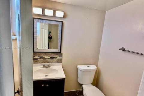 Снять в аренду кондоминиум в Норт-Майами-Бич, Флорида 1 спальня, 73.58м2, № 2003460 - фото 15