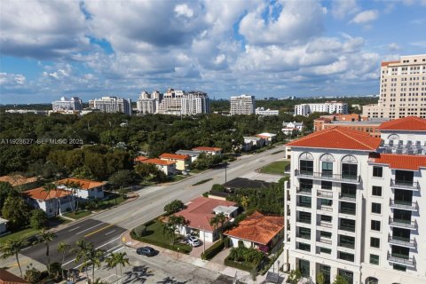 Casa en venta en Coral Gables, Florida, 2 dormitorios, 114.08 m2 № 1987080 - foto 21