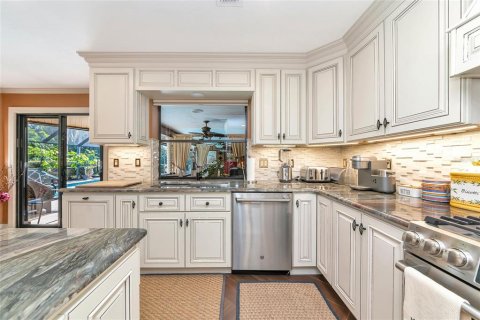 Villa ou maison à louer à Sarasota, Floride: 4 chambres, 280.84 m2 № 2406444 - photo 14
