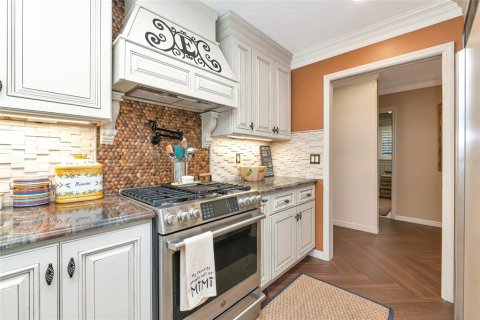 Villa ou maison à louer à Sarasota, Floride: 4 chambres, 280.84 m2 № 2406444 - photo 13