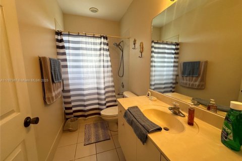 Купить виллу или дом в Хомстед, Флорида 4 спальни, 179.12м2, № 2014174 - фото 4