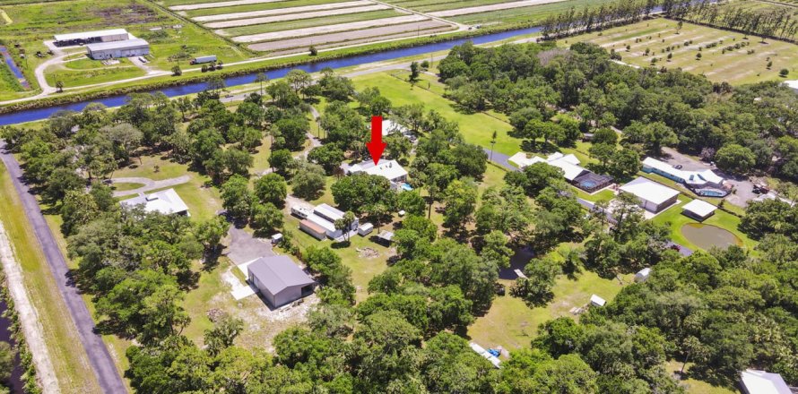 Villa ou maison à Port St. Lucie, Floride 5 chambres, 320.14 m2 № 2242079
