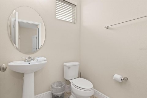 Villa ou maison à louer à Davenport, Floride: 5 chambres, 252.97 m2 № 2323021 - photo 17